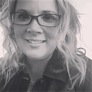 Meet your Posher, Holly